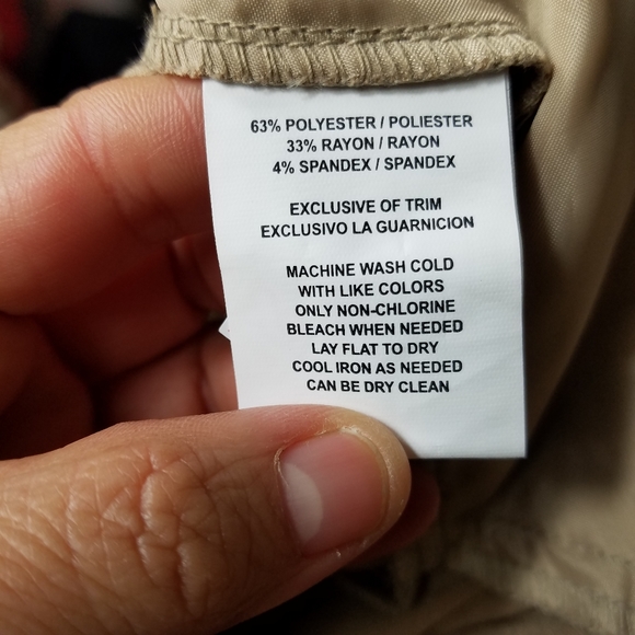 sag harbor Stretch Average Lenght Color Khaki Size 14.Waist approx: 15.5 inche - Picture 9 of 9